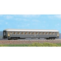 Acme 16110 Carrozza Fs UIC X carenata di 2°classe (N-1:160)