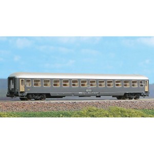 Acme 16111 Carrozza Fs UIC X carenata di 2°classe (N-1:160)