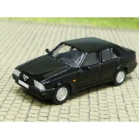 PCX 870053 Alfa Romeo 75 Nera 1:87